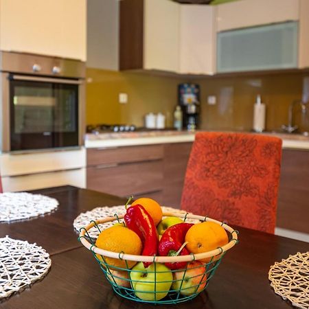 Apartments Maris Novigrad  المظهر الخارجي الصورة