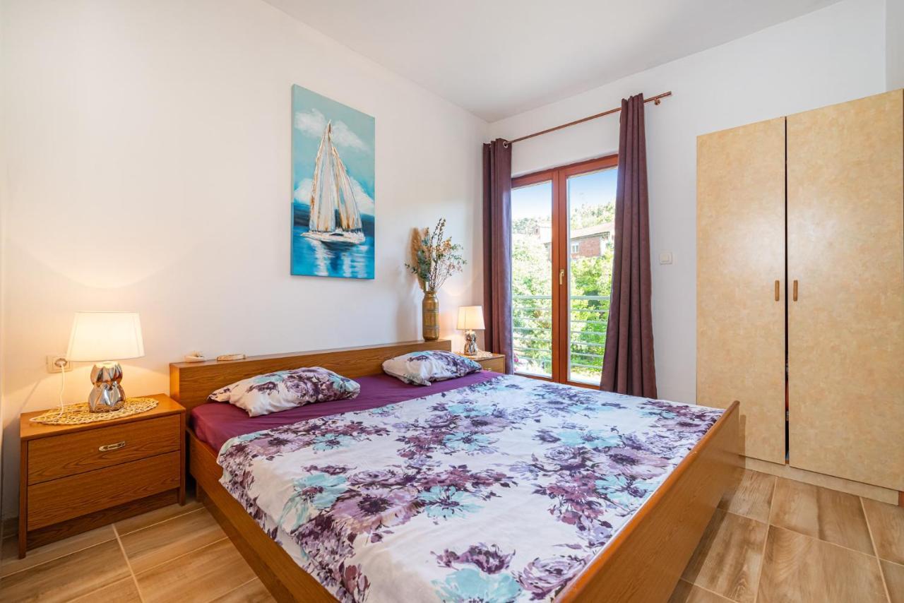 Apartments Maris Novigrad  المظهر الخارجي الصورة