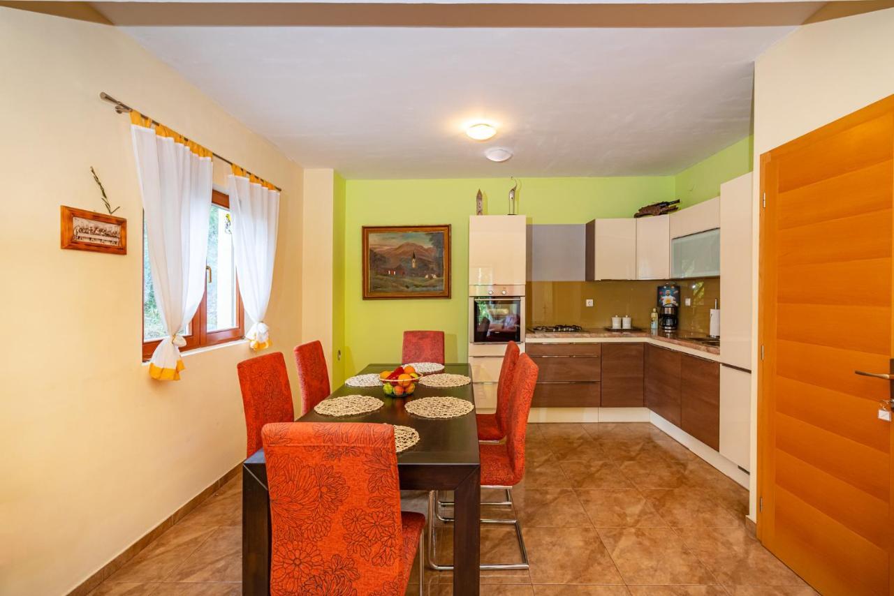 Apartments Maris Novigrad  المظهر الخارجي الصورة